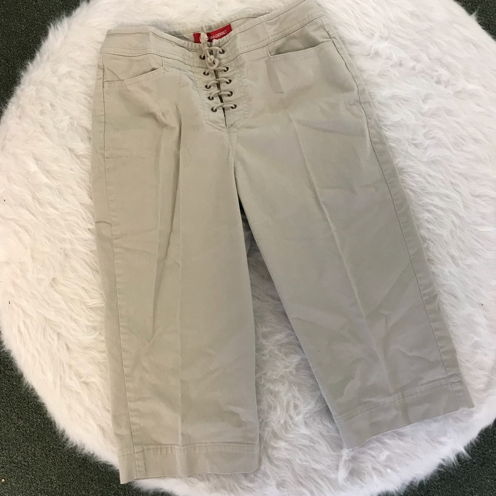 Vanderbilt Kahki capris